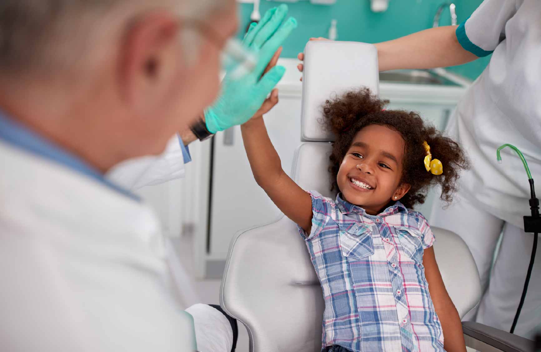 Child happy at the dentist
