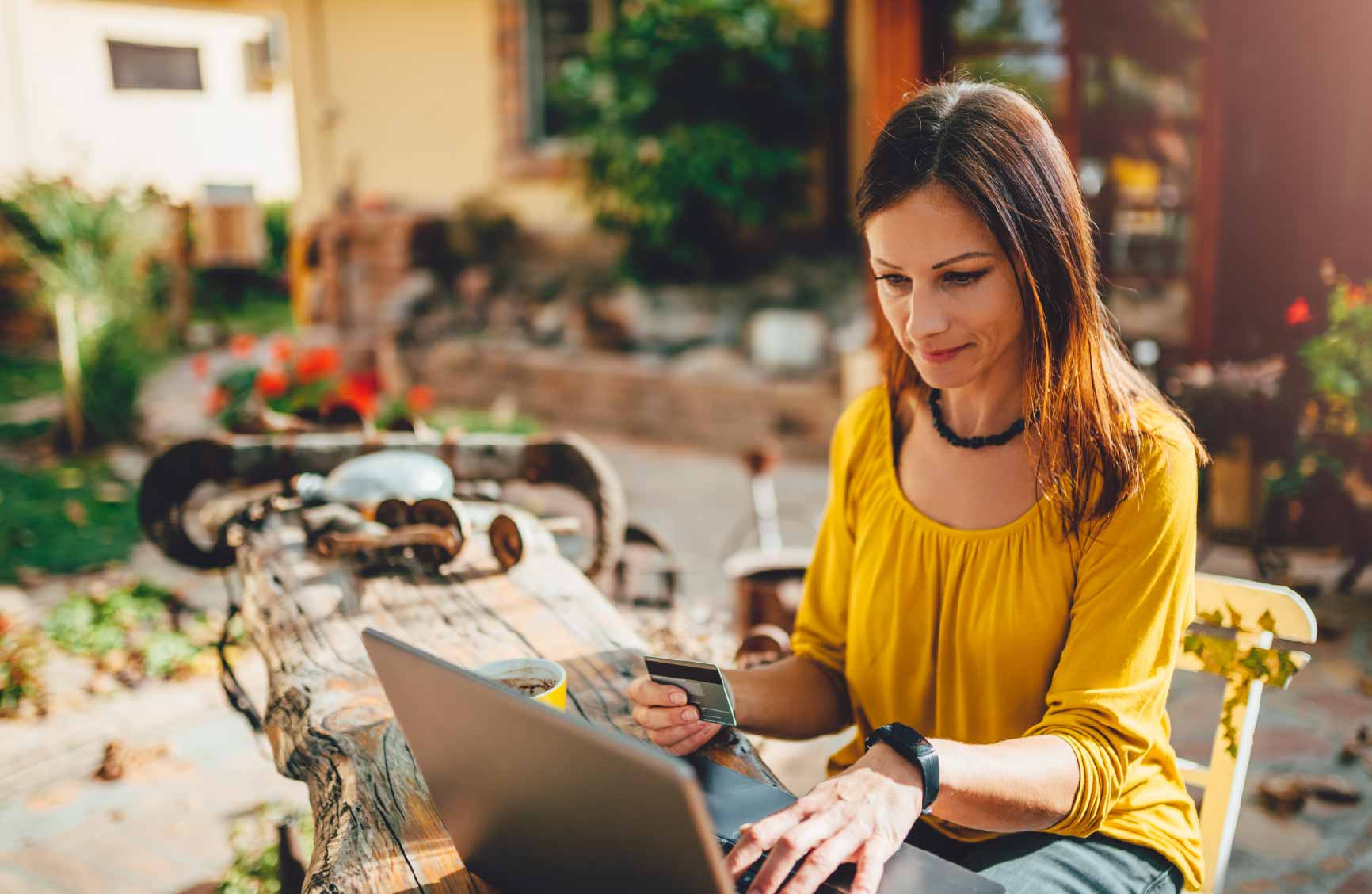 woman making a payment on her laptop
